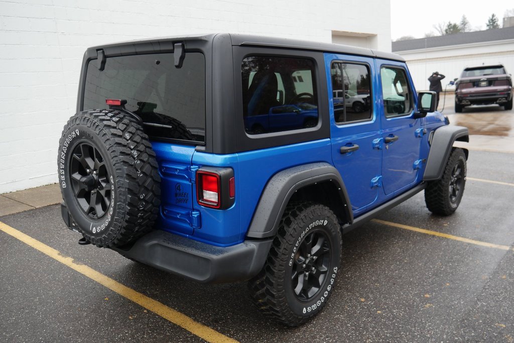 Used 2022 Jeep Wrangler Unlimited Willys image 7