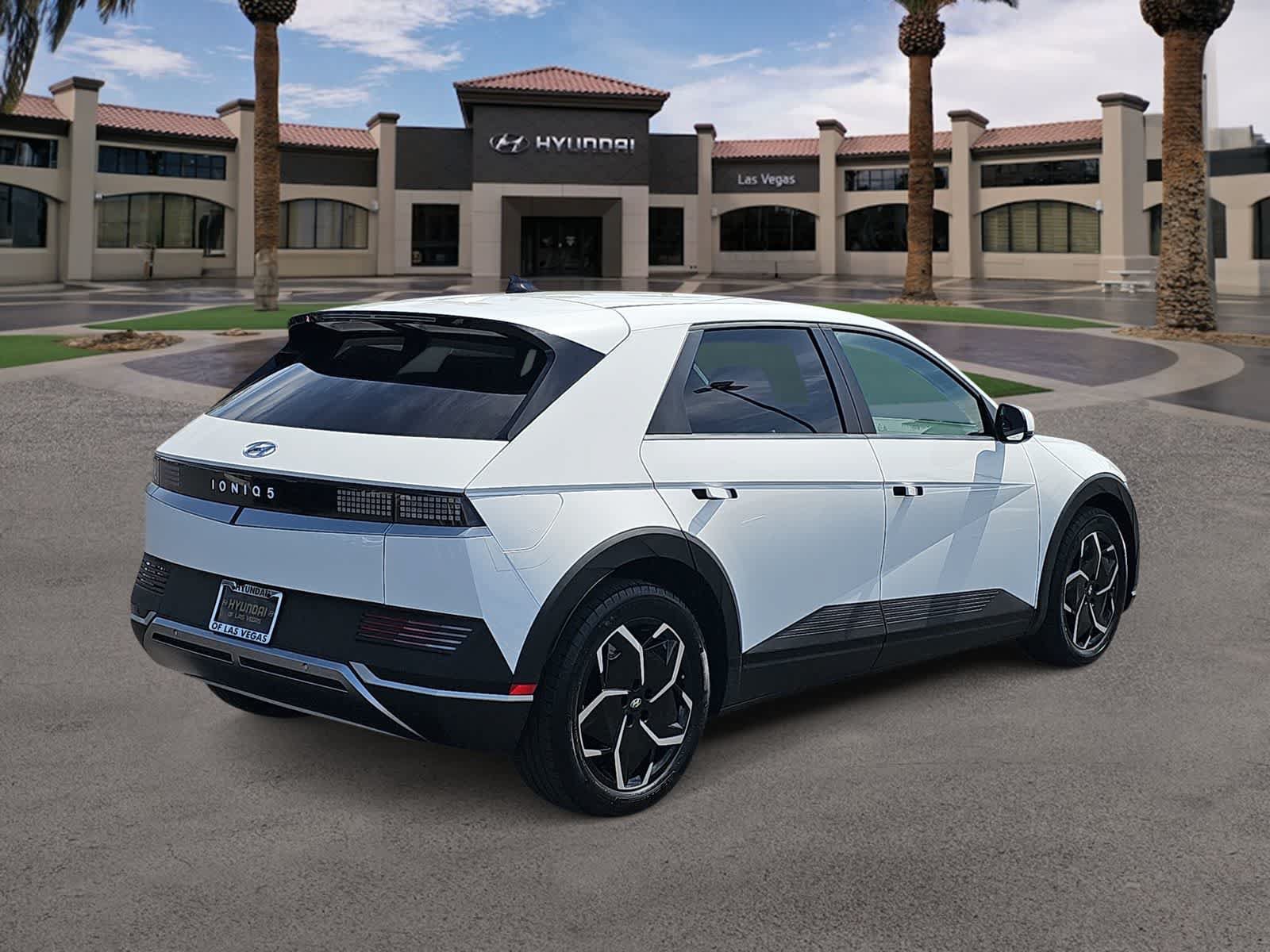 Certified 2024 Hyundai Ioniq 5 SEL RWD image 8