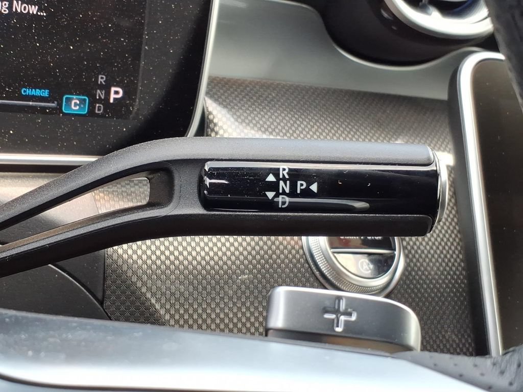 Used 2024 Mercedes-Benz CLE 300 4MATIC Coupe image 31