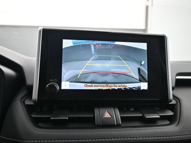 Used 2024 Toyota RAV4 LE AWD/4WD image 18