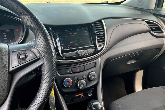 Used 2019 Chevrolet Trax LS image 9