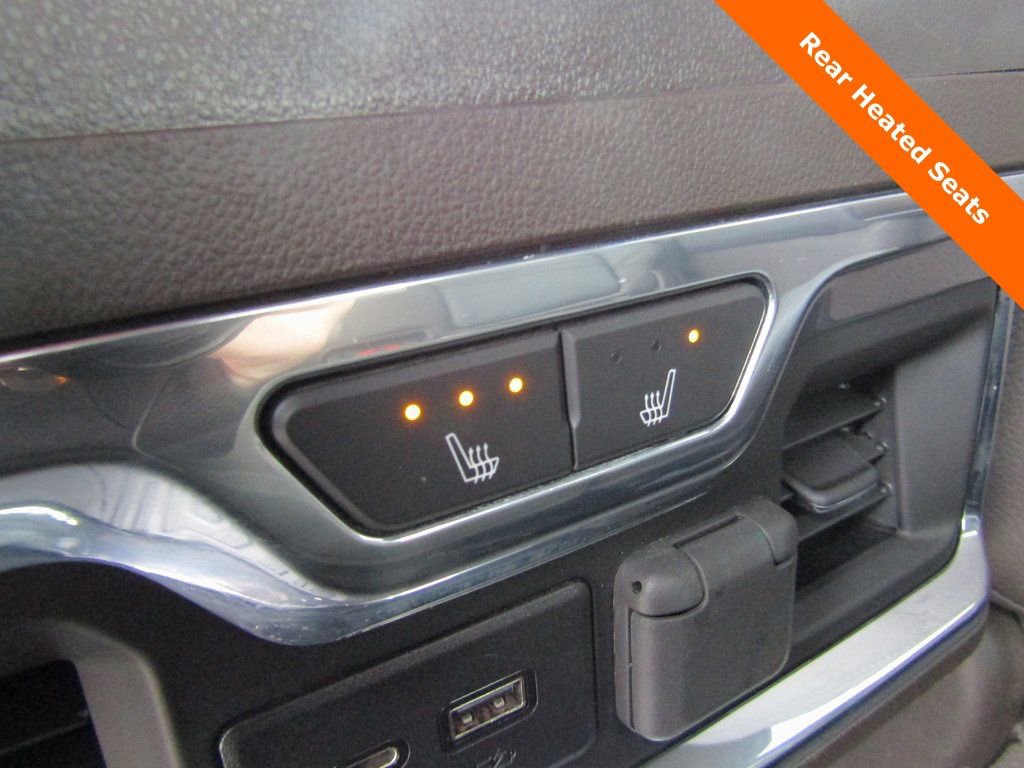 Used 2023 GMC Sierra 3500 Denali w/ Denali Ultimate Package image 25