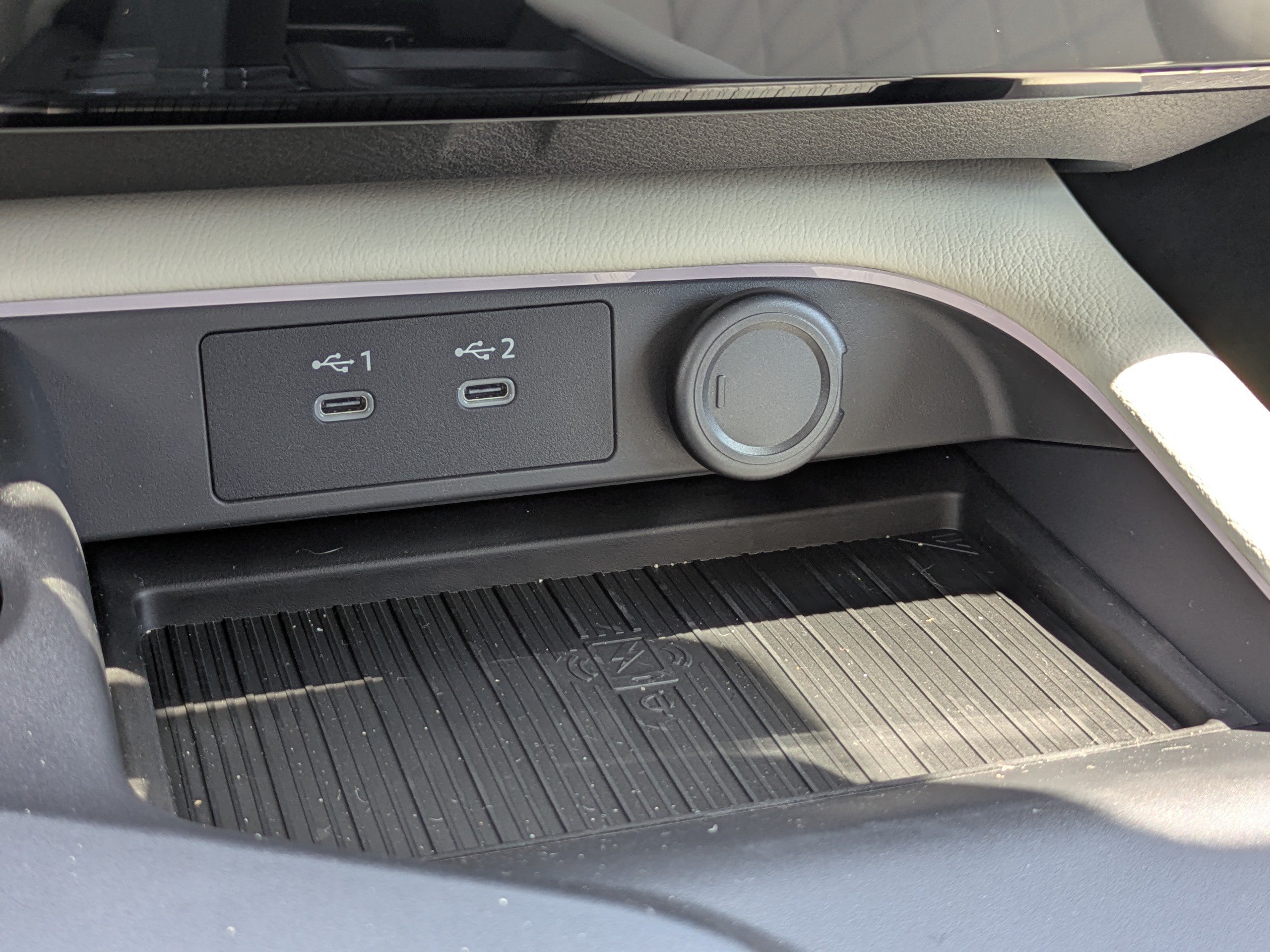 New 2026 Nissan Sentra SL w/ Floor Mat Package FWD image 24