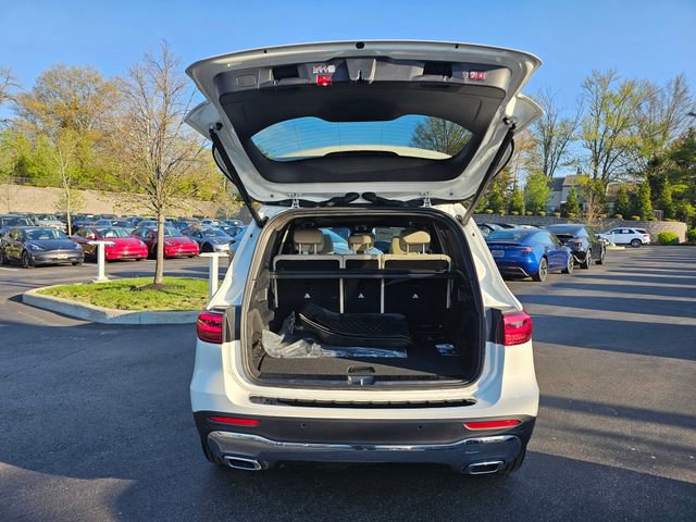 New 2026 Mercedes-Benz GLB 250 4MATIC image 9