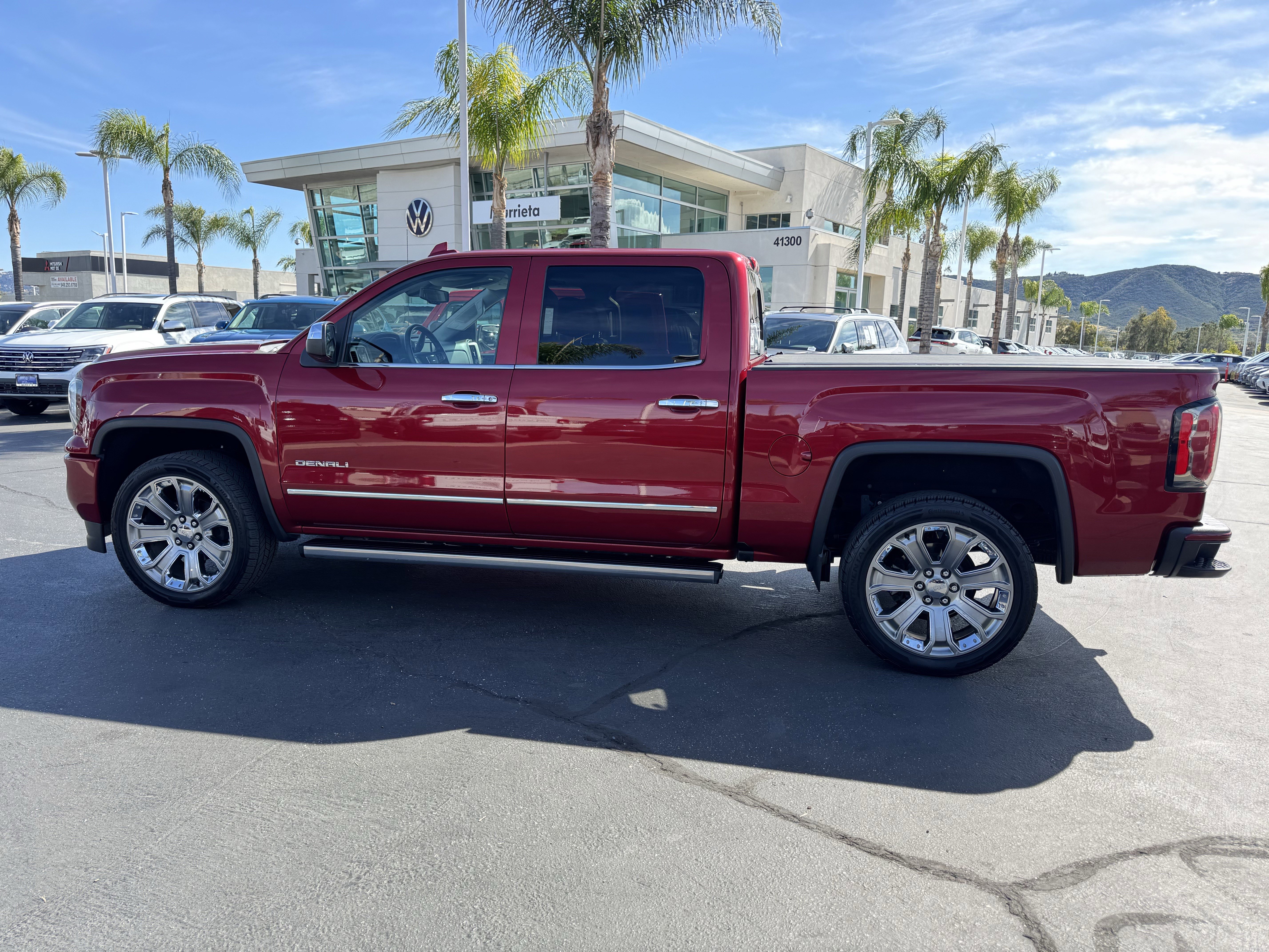 Used 2018 GMC Sierra 1500 Denali w/ Denali Ultimate Package AWD/4WD image 7