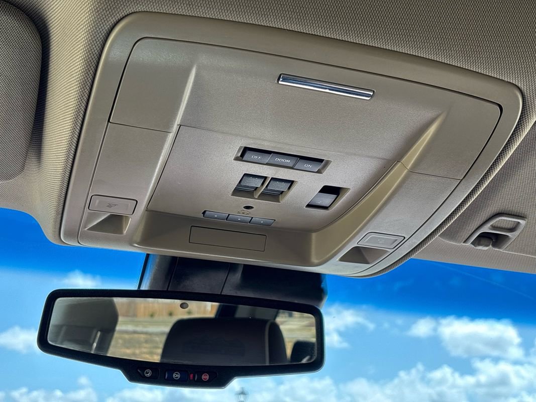 Used 2015 Chevrolet Silverado 2500 High Country w/ Duramax Plus Package image 45