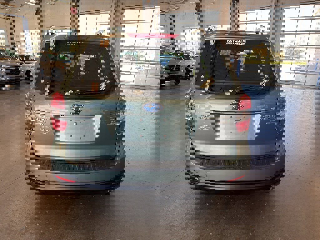 Used 2015 Subaru Forester 2.5i Premium AWD/4WD image 13