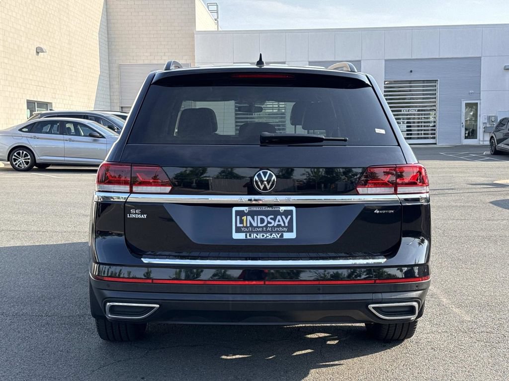 Used 2023 Volkswagen Atlas SE w/ Panoramic Sunroof Package AWD/4WD image 4