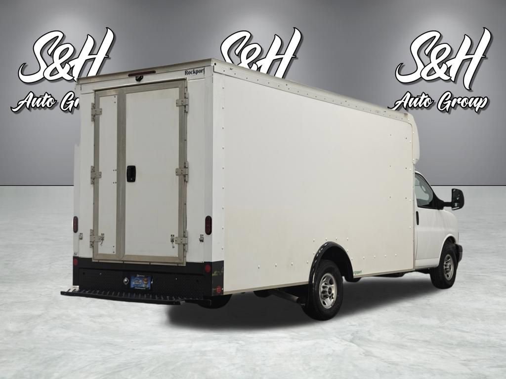 Used 2023 GMC Savana 3500 w/ Power Convenience Package RWD image 17