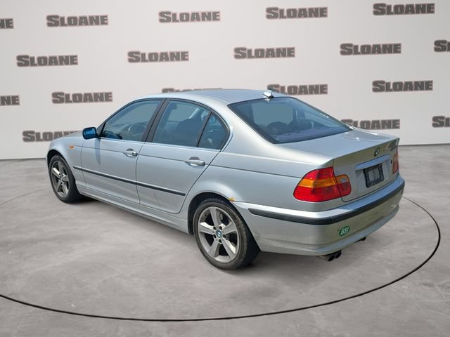 Used 2004 BMW 330xi Sedan AWD/4WD video 2