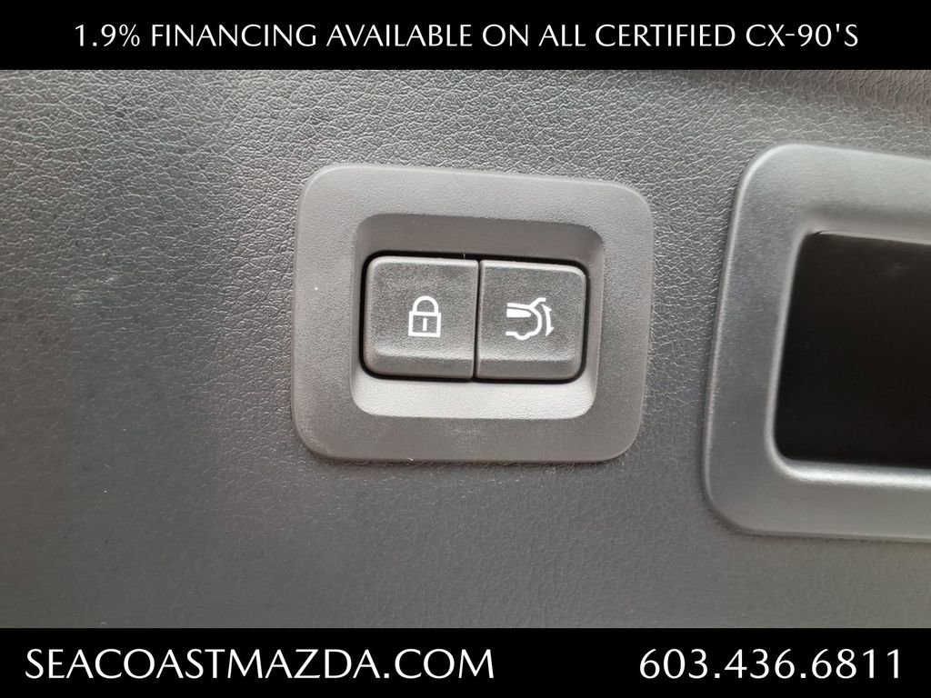 Certified 2025 MAZDA CX-70 3.3 Turbo S w/ Premium Package image 12