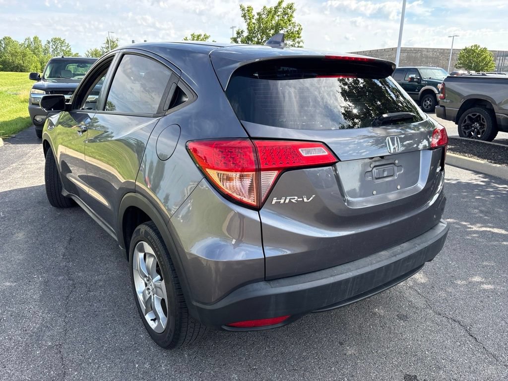 Used 2017 Honda HR-V LX image 6