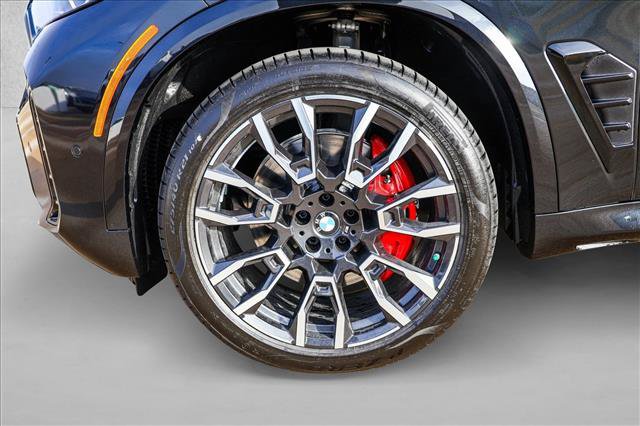 Used 2026 BMW X5 xDrive40i w/ M Sport Package AWD/4WD image 9