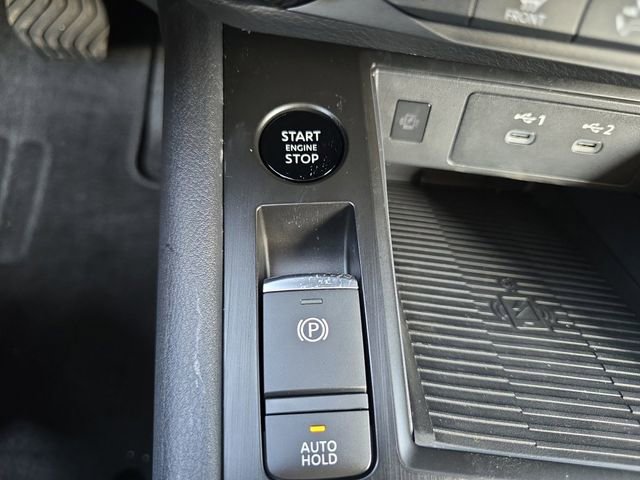 New 2026 Nissan Kicks SV FWD image 29