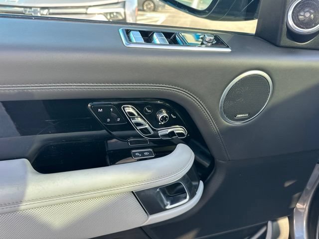 Used 2018 Land Rover Range Rover SV Autobiography Dynamic AWD/4WD image 13