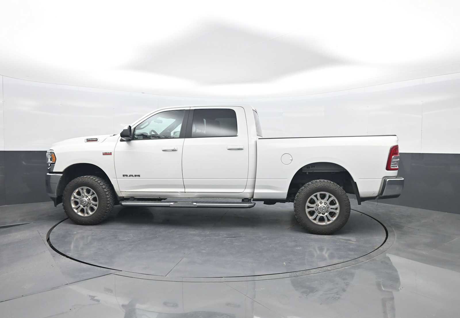 Used 2022 RAM 2500 Big Horn AWD/4WD image 5