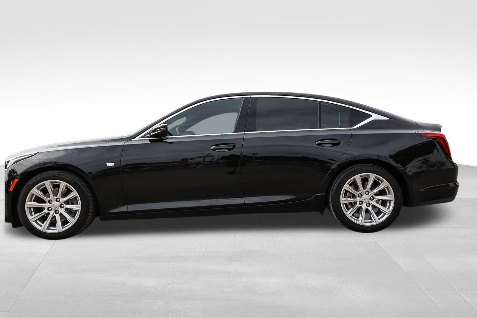 Used 2024 Cadillac CT5 Luxury w/ Sun And Sound Package RWD image 9