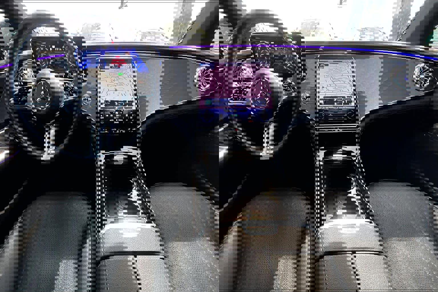 Certified 2023 Mercedes-Benz EQE 500 4MATIC Sedan image 15