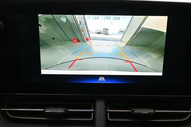 New 2026 Chevrolet Trax ACTIV w/ Sunroof Package FWD image 37