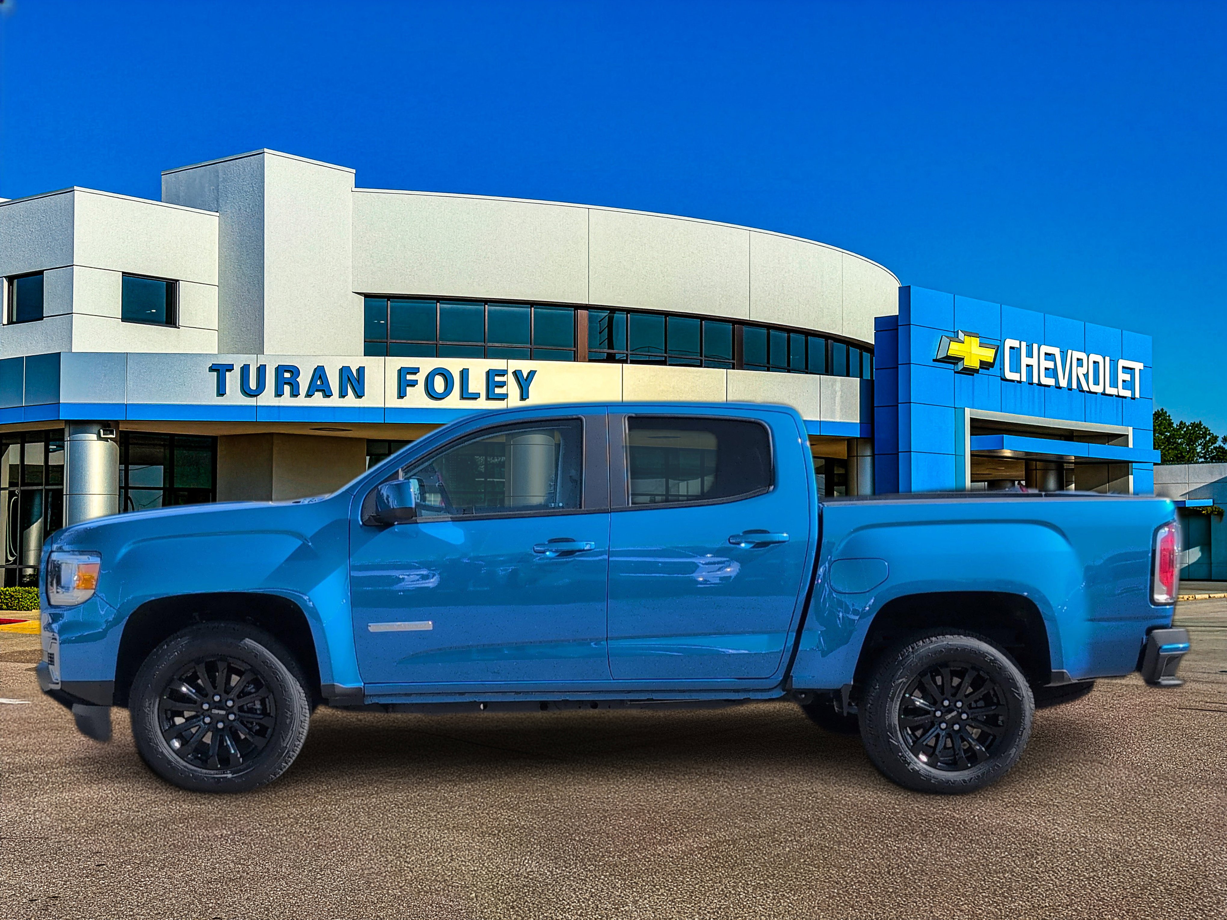 Used 2022 GMC Canyon Elevation w/ Trailering Package image 2