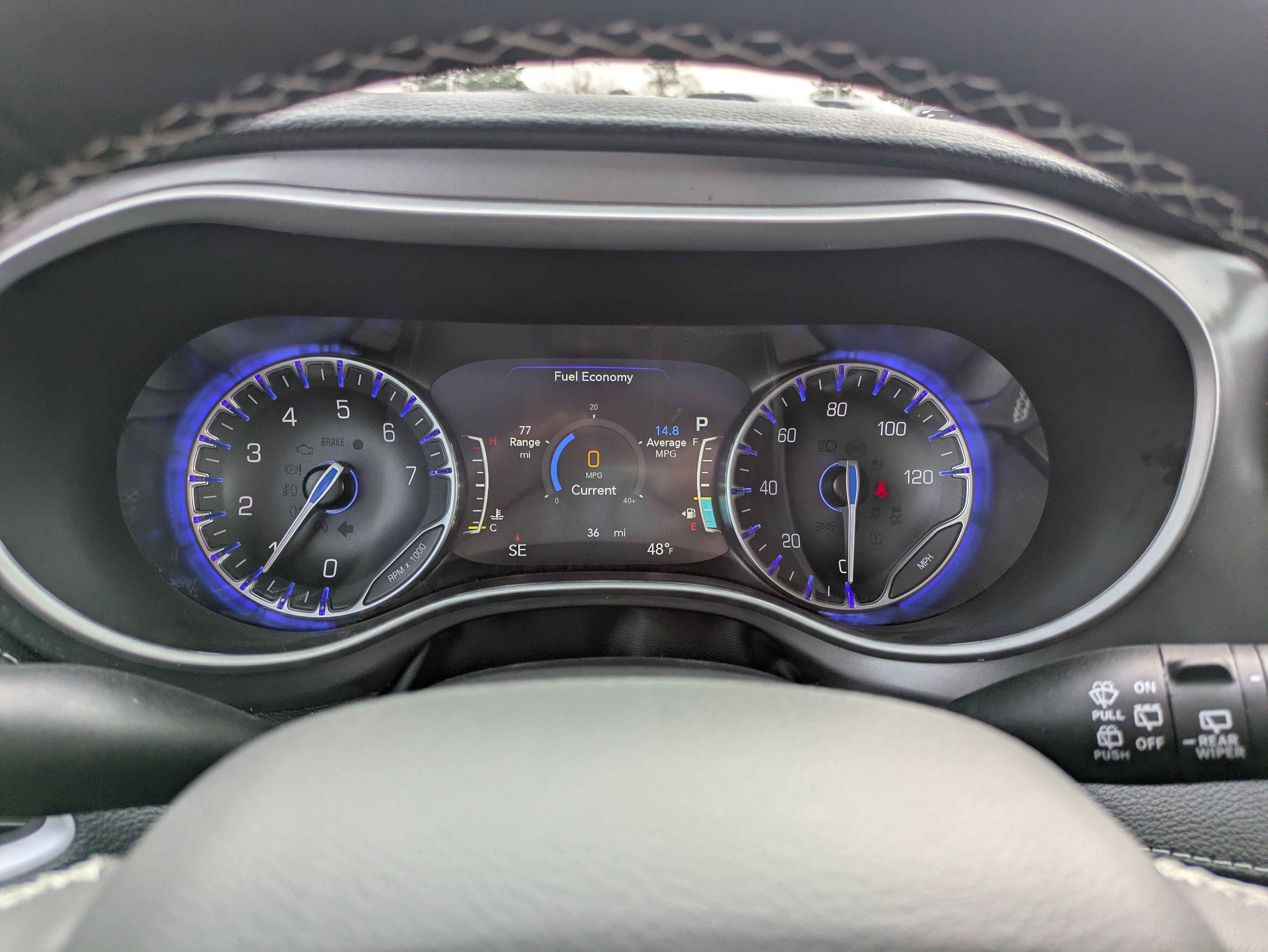 New 2026 Chrysler Pacifica Select w/ S Appearance Package FWD image 17