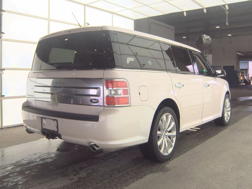 Used 2019 Ford Flex Limited w/ Class III Trailer Tow Package image 5