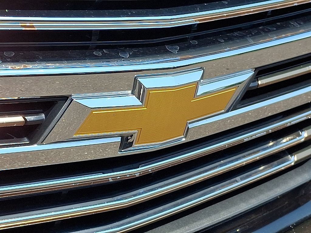 Used 2019 Chevrolet Silverado 1500 High Country w/ High Country Premium Package AWD/4WD image 33