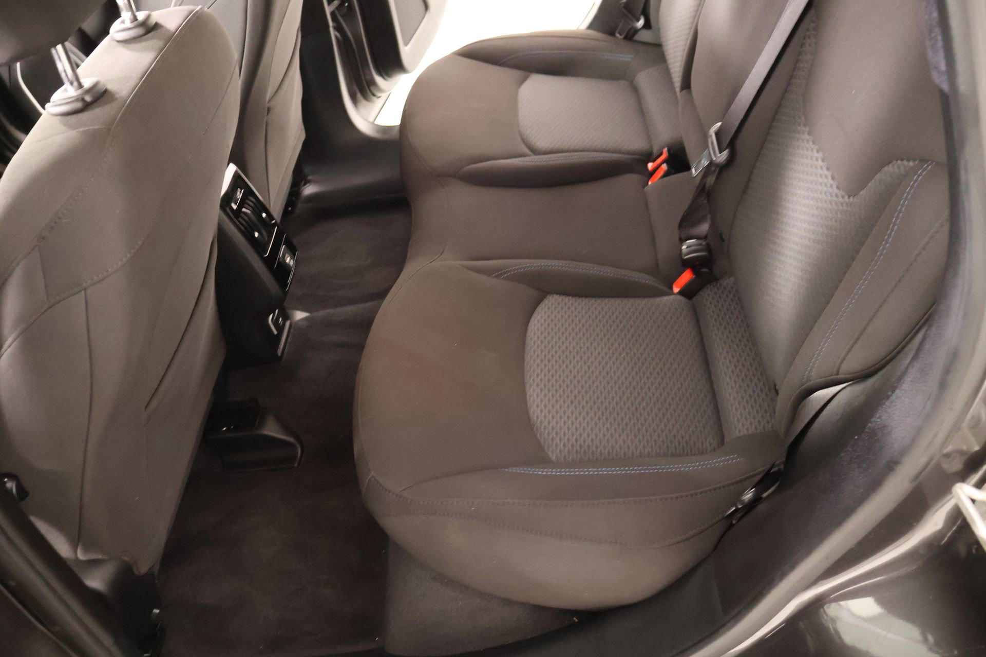 Used 2023 Jeep Compass Sport AWD/4WD image 11