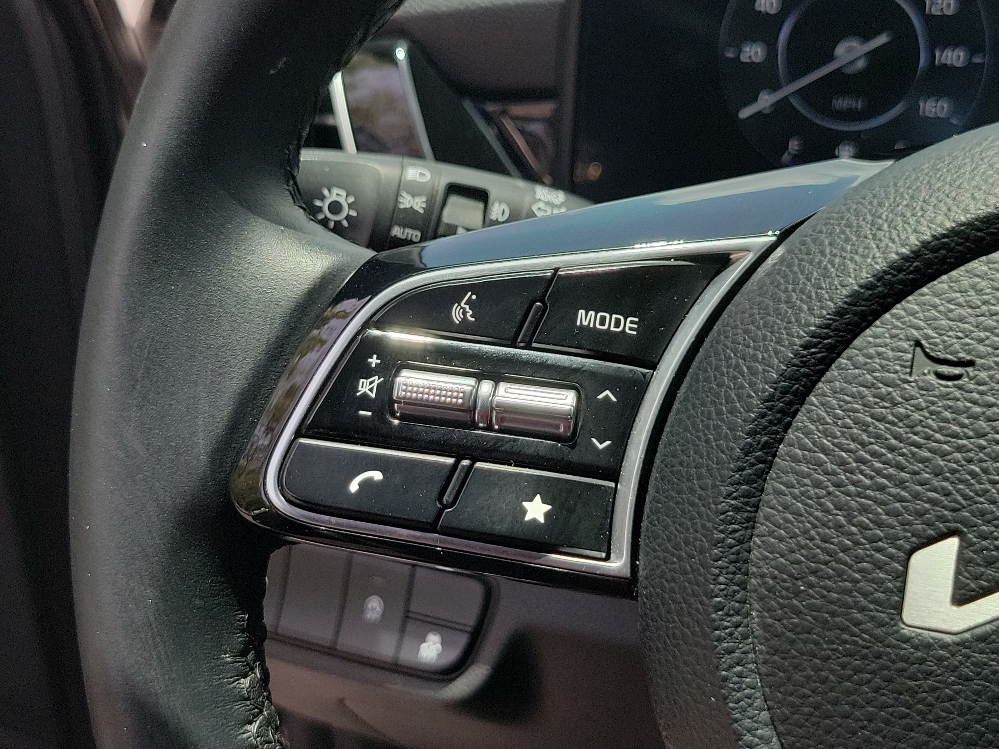 Used 2024 Kia Seltos S AWD/4WD image 27