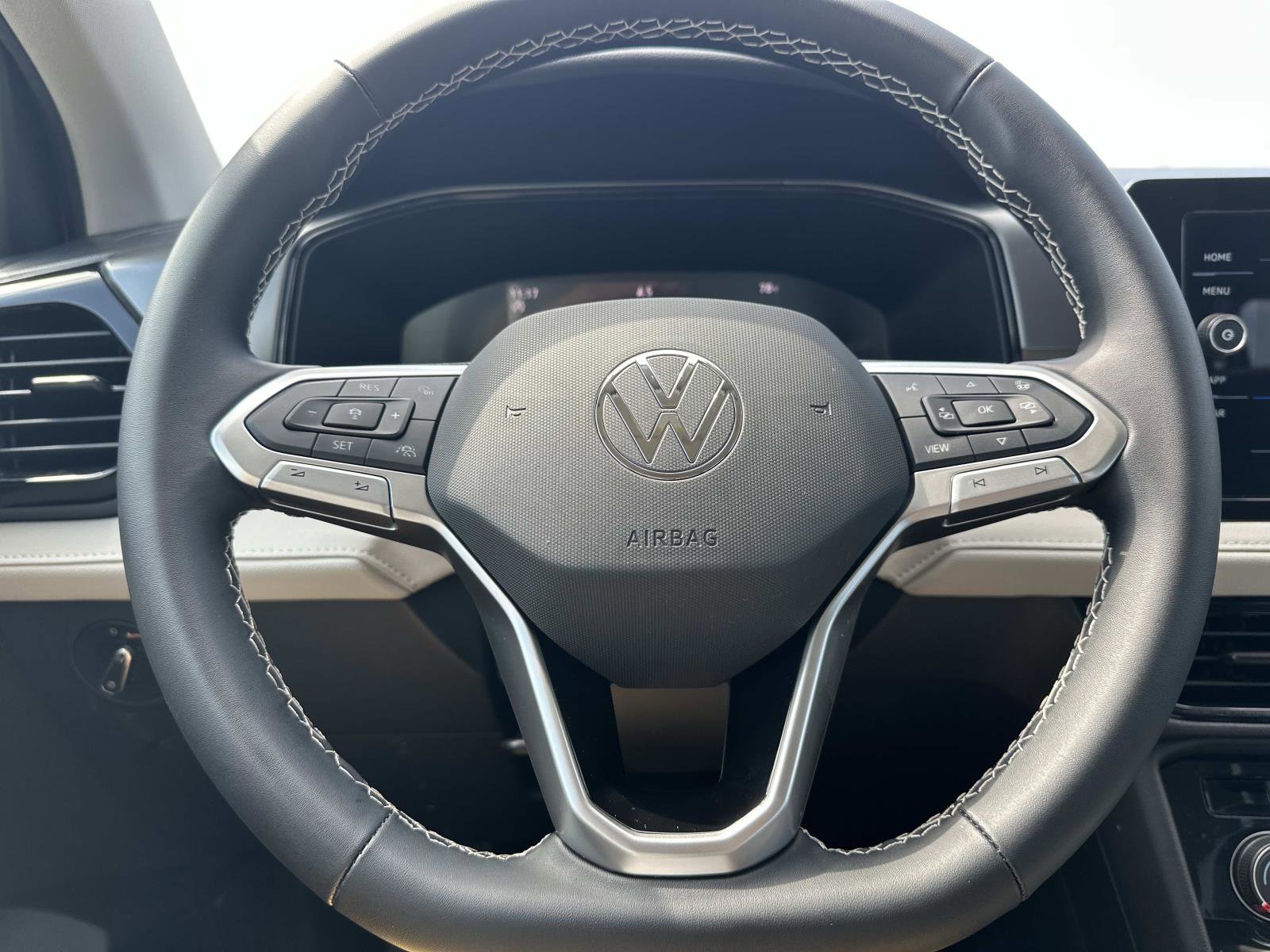 Used 2025 Volkswagen Taos S FWD image 19