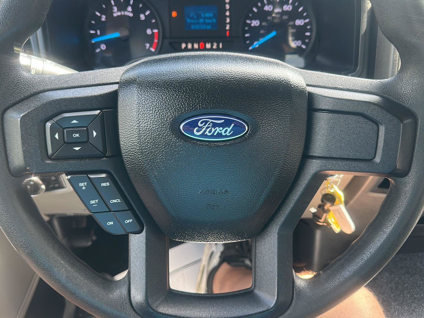 Used 2017 Ford F250 XL w/ Power Equipment Group AWD/4WD image 17