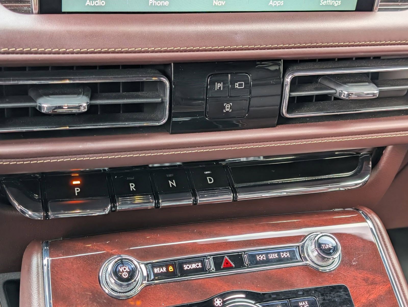 Used 2022 Lincoln Aviator Black Label w/ Dynamic Handling Package image 25