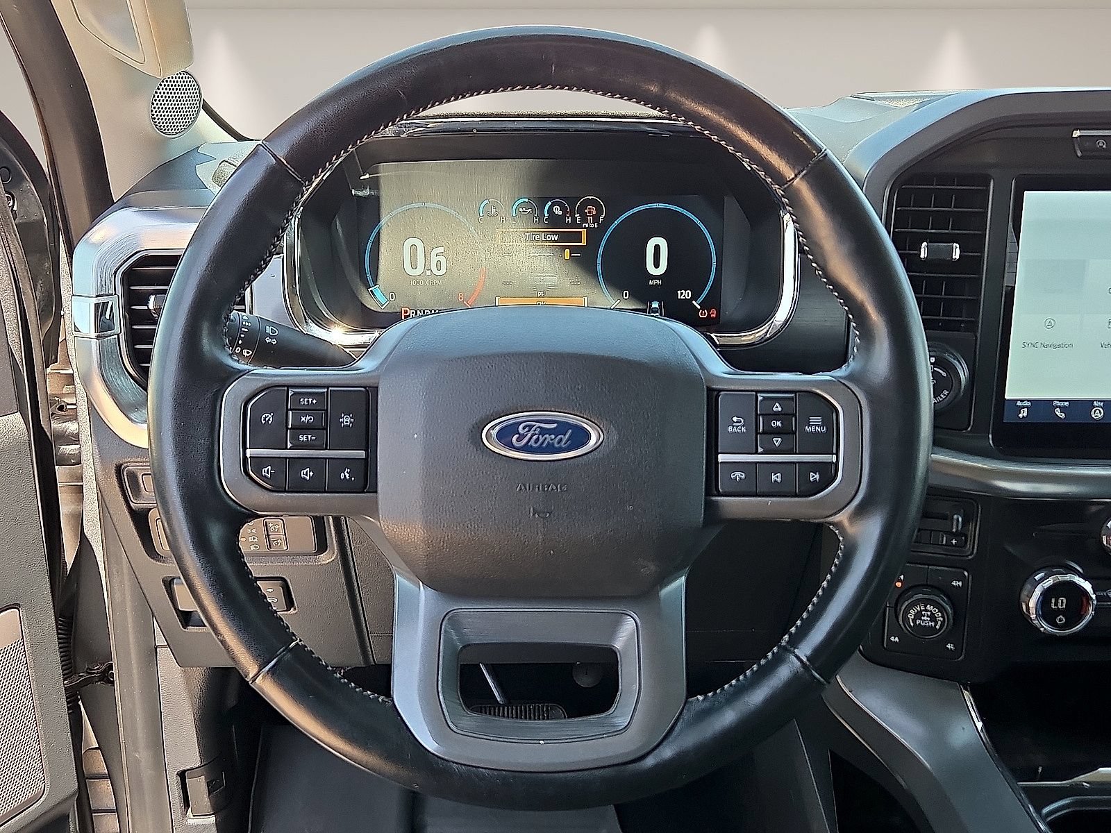 Used 2021 Ford F150 Lariat AWD/4WD image 14
