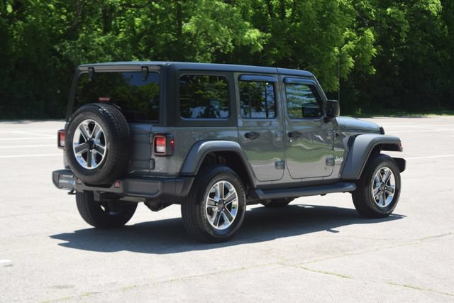Used 2018 Jeep Wrangler Unlimited Sahara AWD/4WD image 25