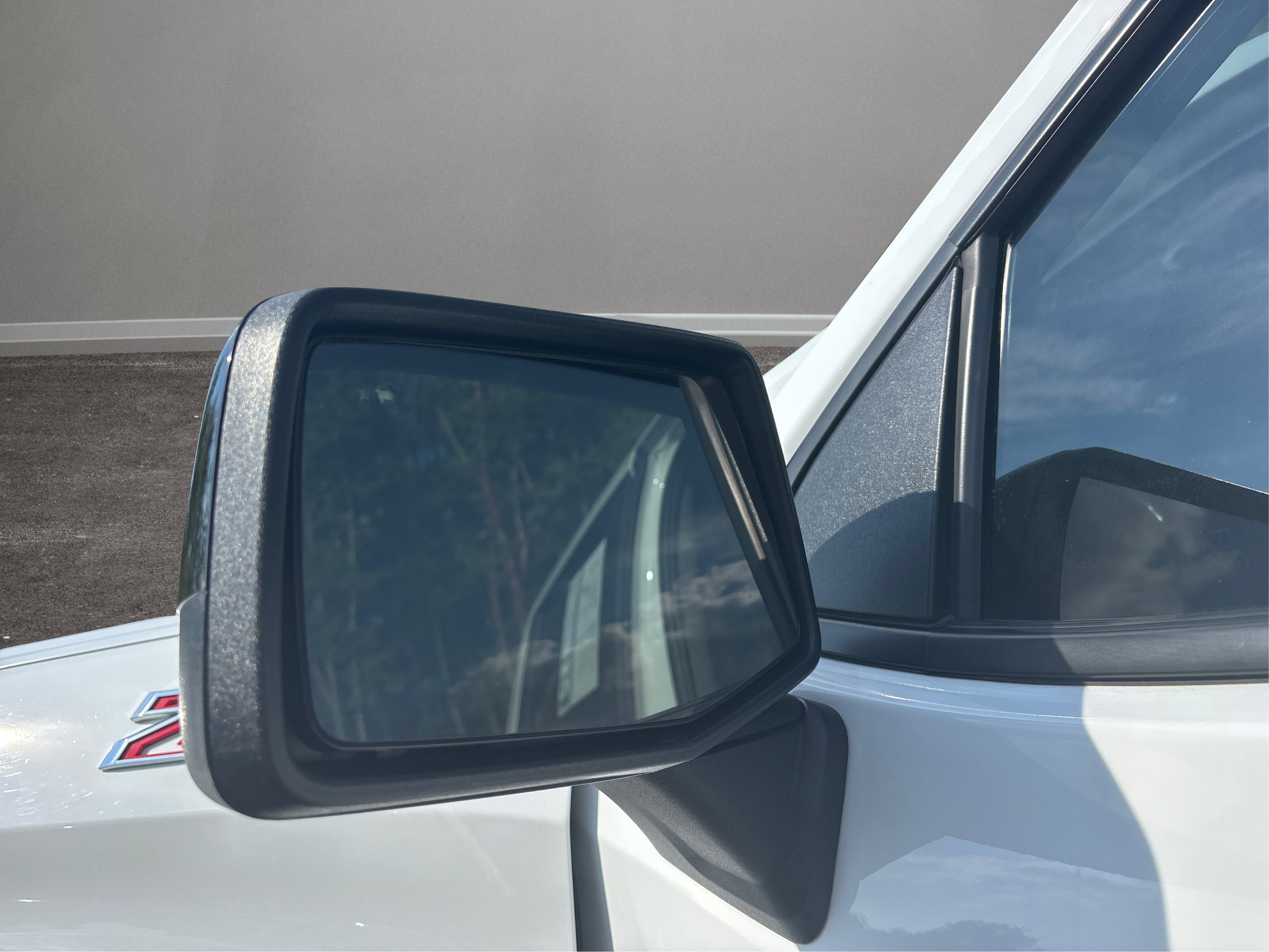 Used 2022 Chevrolet Silverado 1500 LT Trail Boss w/ LT Trail Boss Premium Package image 39