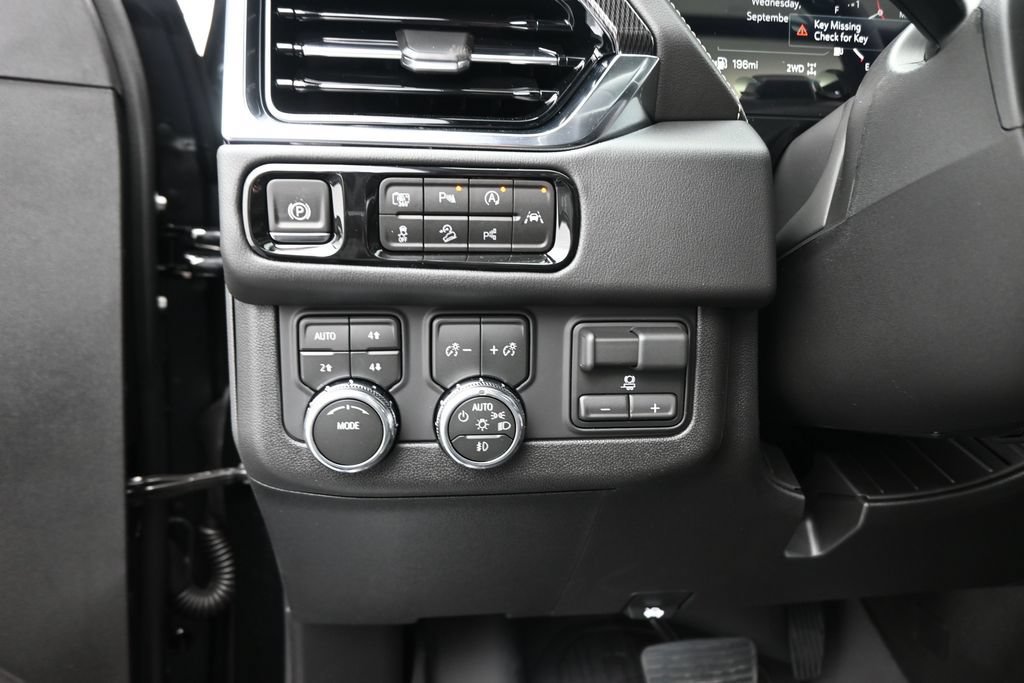 New 2027 GMC Yukon XL Elevation AWD/4WD image 12