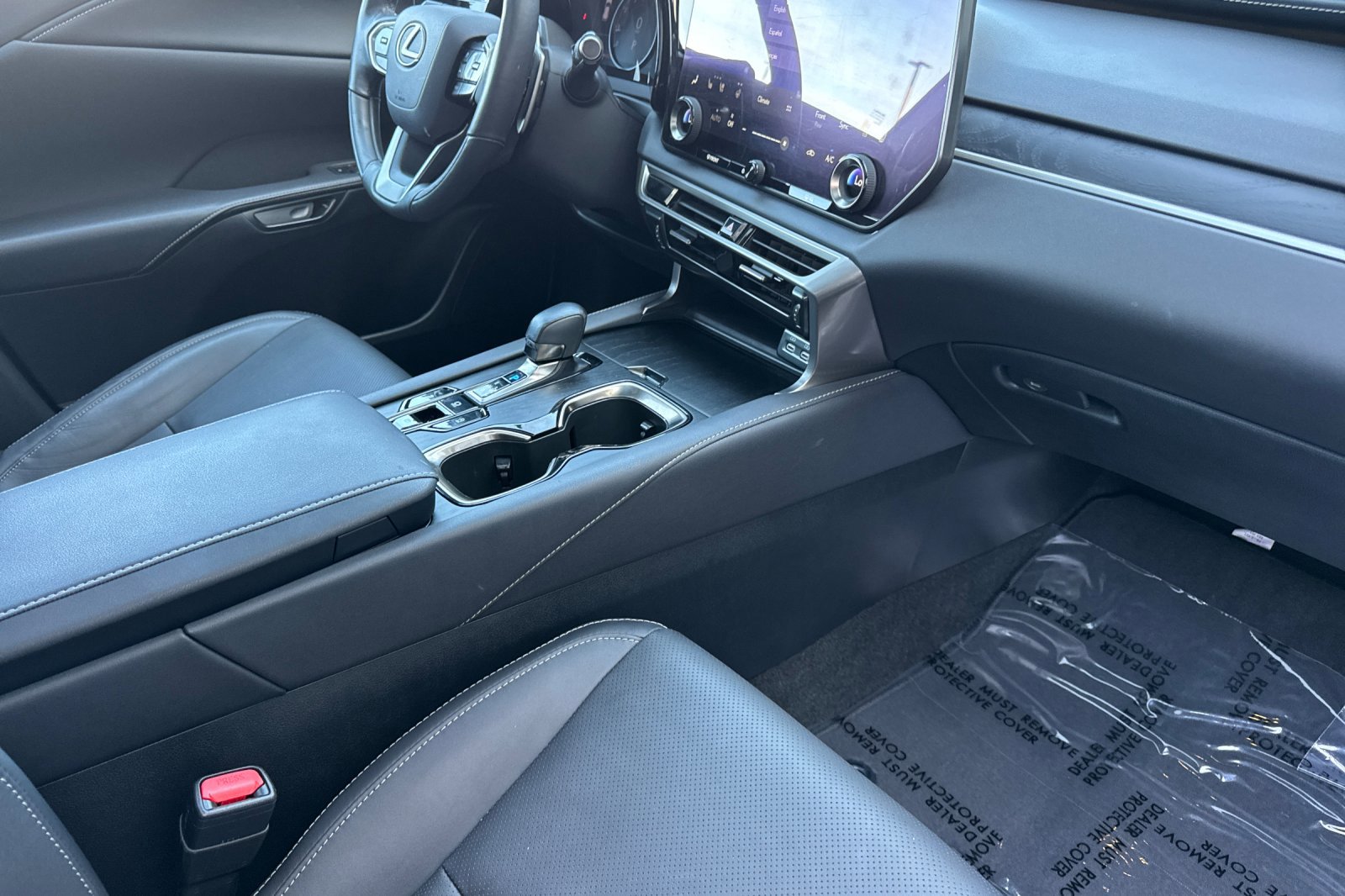 Used 2023 Lexus RX 350 Premium image 32