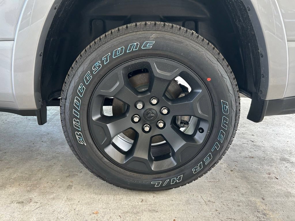 Used 2025 RAM 1500 Big Horn AWD/4WD image 17