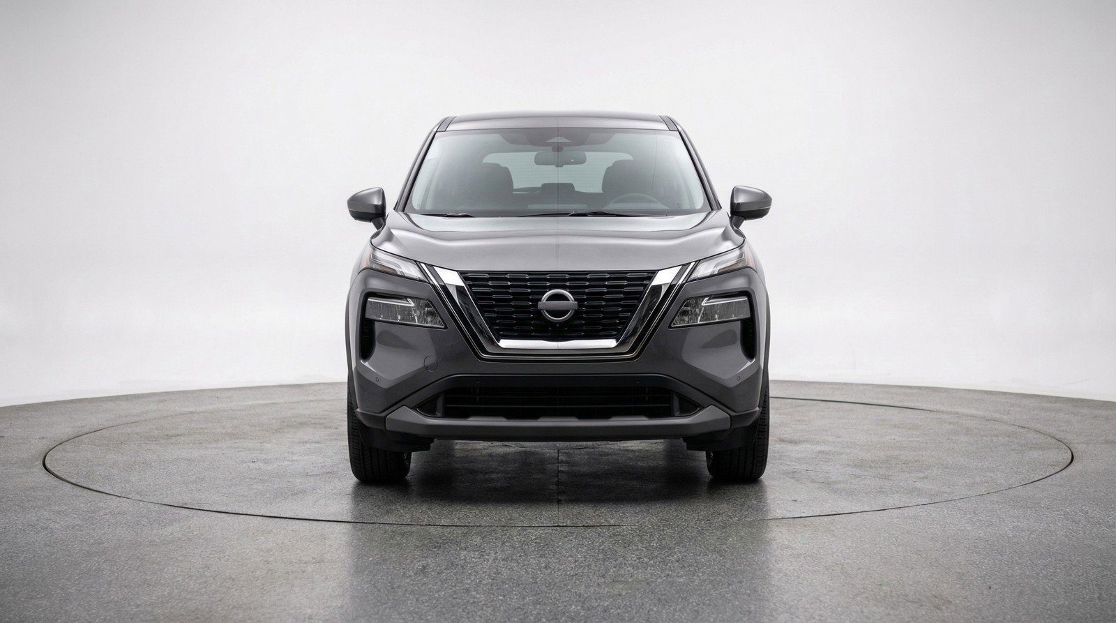 Used 2025 Nissan Rogue SV image 2