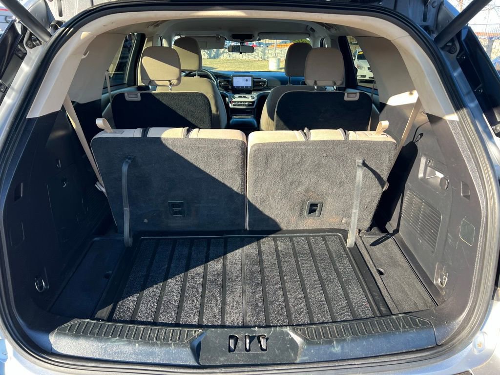 Used 2022 Ford Explorer XLT w/ Class IV Trailer Tow Package image 23