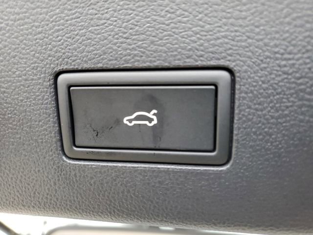 New 2026 Volkswagen Atlas SEL Premium R-Line image 8