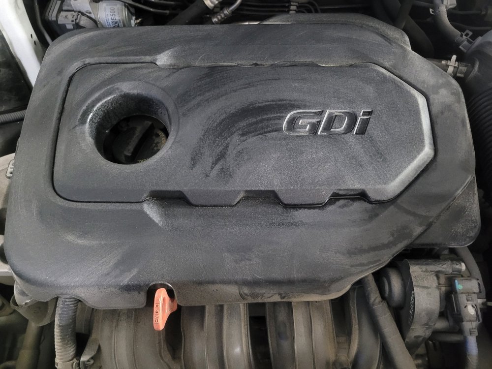 Used 2020 Hyundai Santa Fe SE image 30