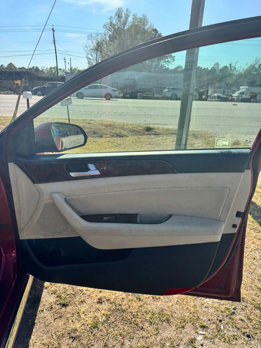 Used 2015 Hyundai Sonata Sport image 17