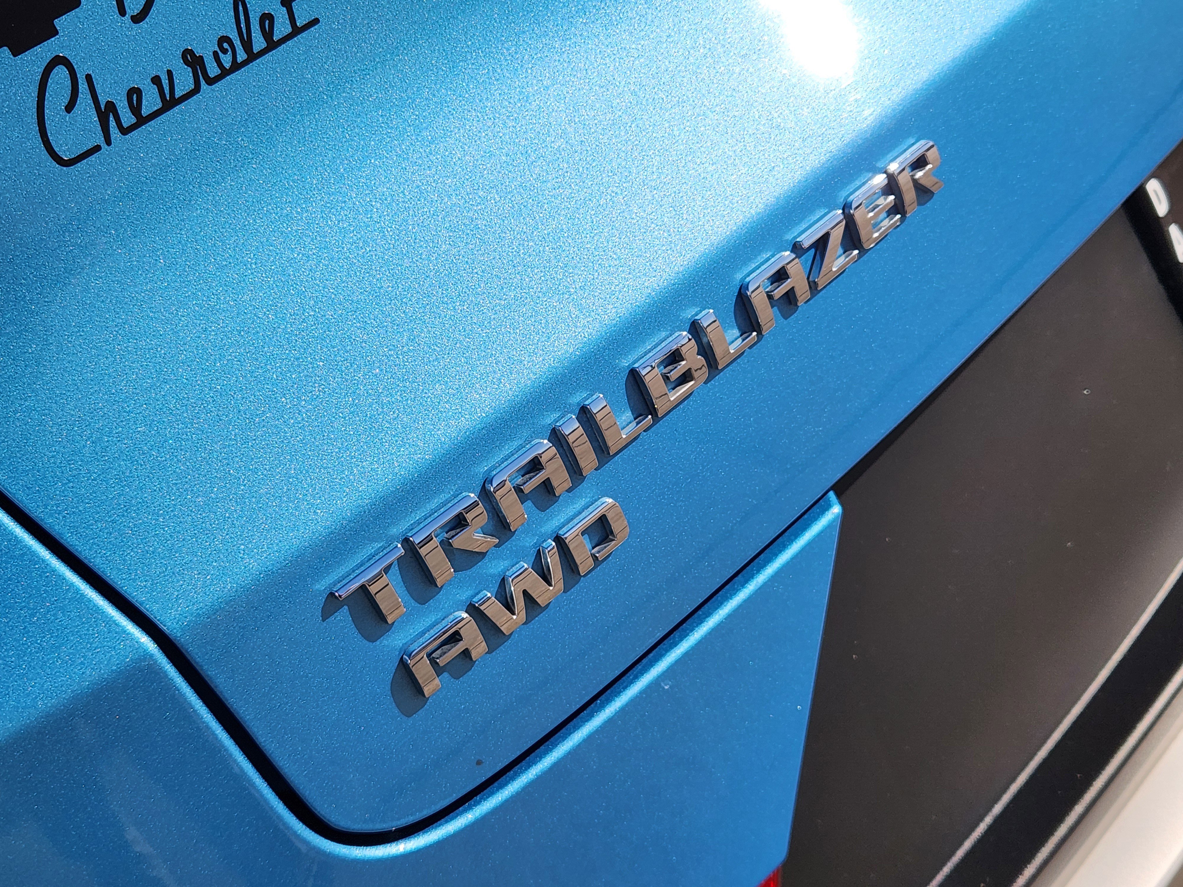 Certified 2025 Chevrolet TrailBlazer LT AWD/4WD image 13