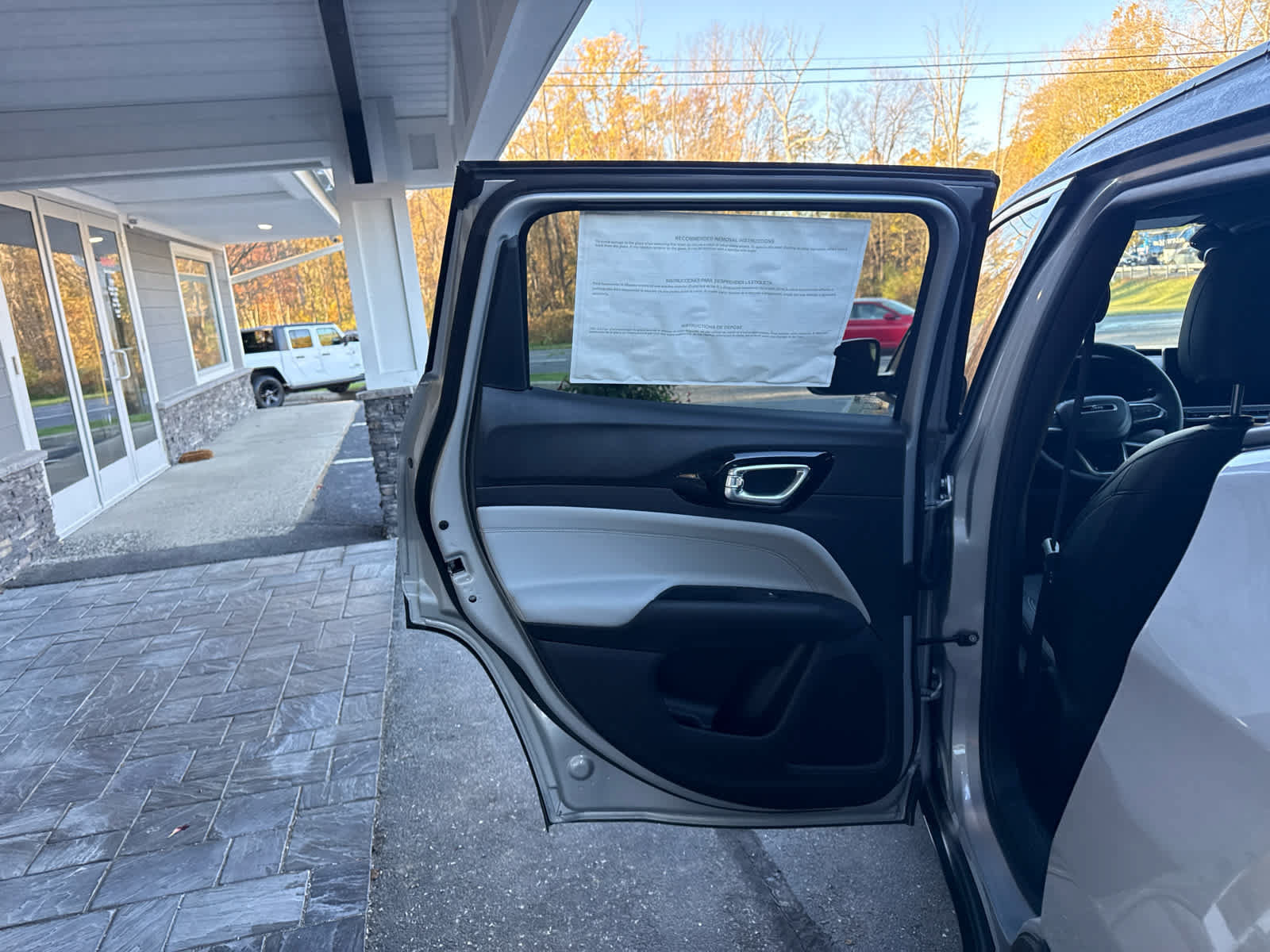 New 2026 Jeep Compass Limited AWD/4WD image 19