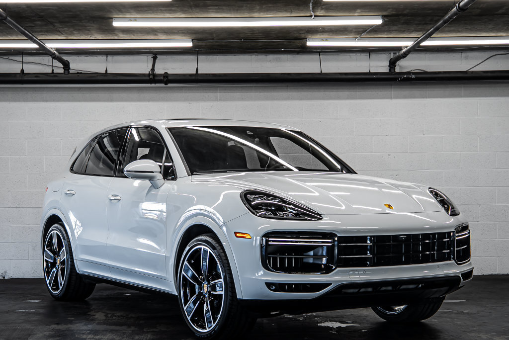 Used 2022 Porsche Cayenne Turbo AWD/4WD image 7