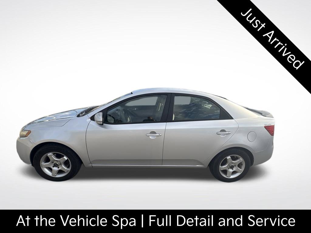 Used 2013 Kia Forte EX FWD image 1