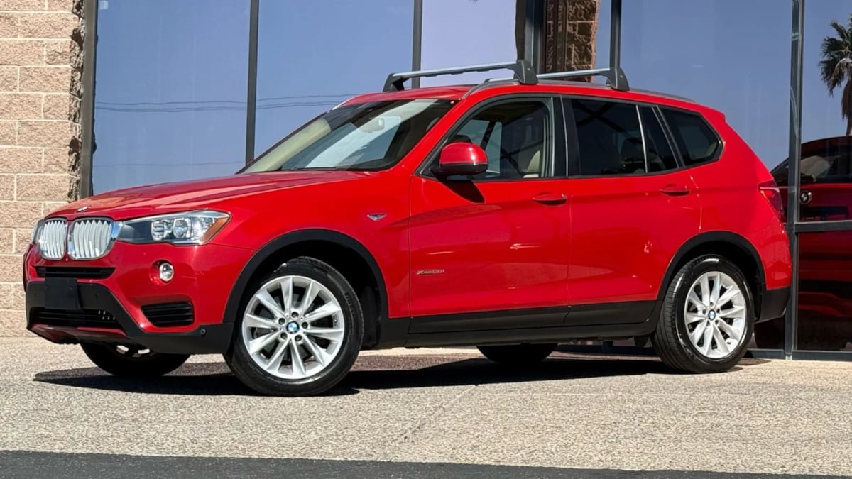 Used 2016 BMW X3 xDrive28i AWD/4WD image 4