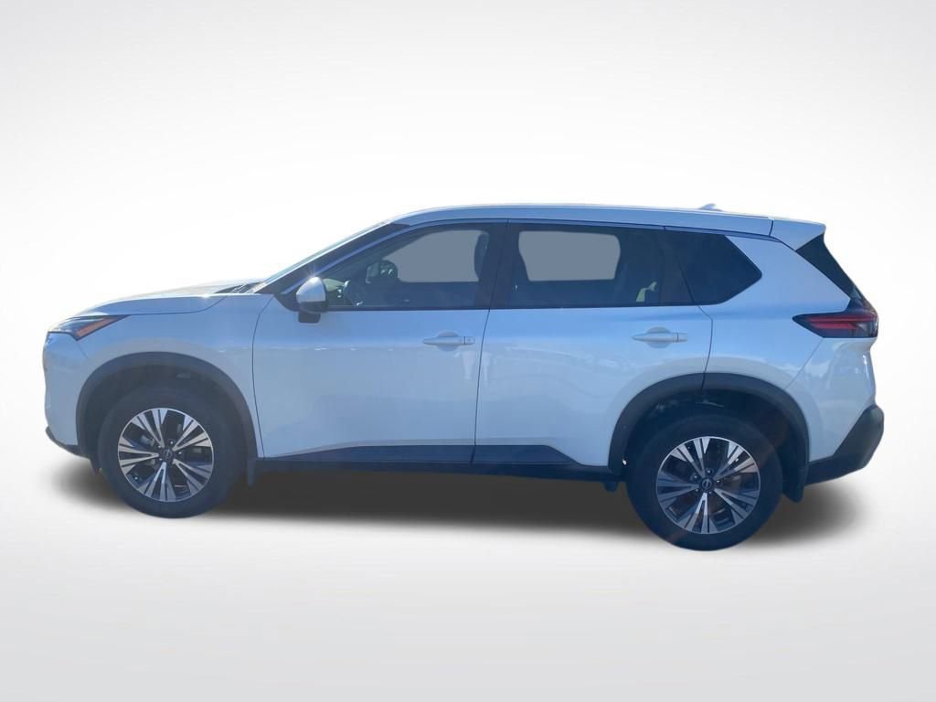 Used 2023 Nissan Rogue SV image 4