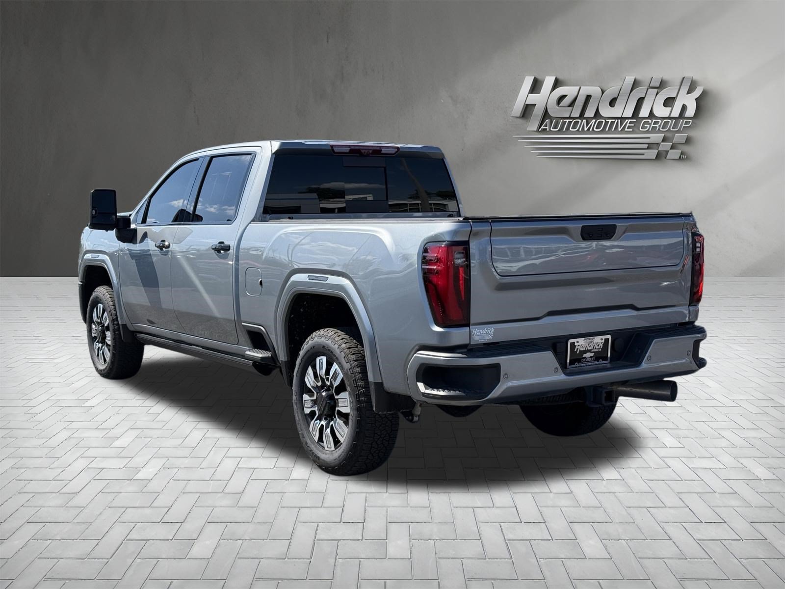 Used 2026 GMC Sierra 2500 Denali w/ Denali Reserve Package AWD/4WD image 8